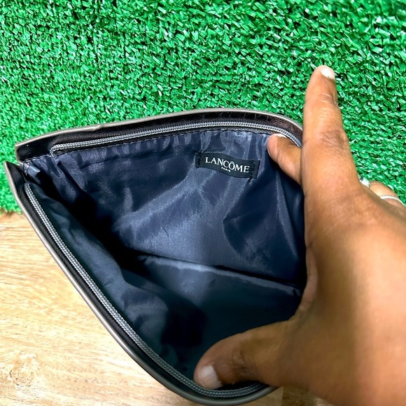 Lancôme Paris Bag -> make-up or travel bag. Copper color - Picture 3 of 4